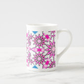 Mandala patroon, hete roze, zwart-wit porselein kop (Rechts)