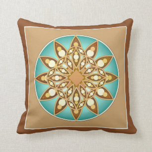 Mandala patroon in tan, crème en turquoise kussen