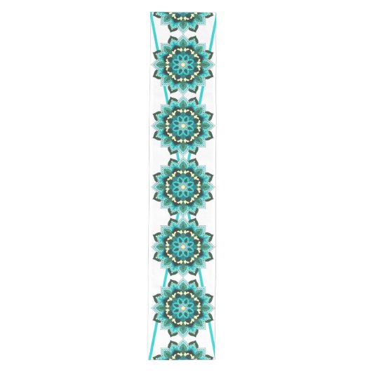 Mandala Pattern 02 in aqua Medium Table Runner Tafelloper (Voorkant)
