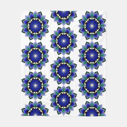 Mandala Pattern 02 in dark blue Fleece Blanket Deken (Voorkant)