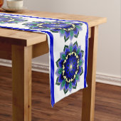 Mandala Pattern 02 in donkerblauw Middelmatige Tab Medium Tafelloper (Voorbeeld)