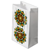 Mandala Pattern 02 in geel & tan Small Gift Bag Klein Cadeauzakje (Achterkant Gekanteld)