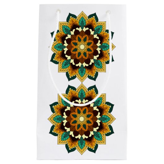 Mandala Pattern 02 in geel & tan Small Gift Bag Klein Cadeauzakje (Voorkant)