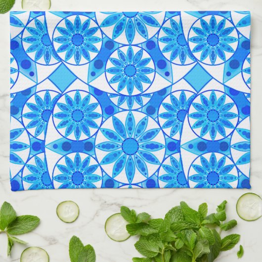 Mandala Pattern, Cobalt Blue, Turquoise en White Theedoek (Gevouwen)