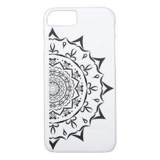 Mandala. Rond zwart-wit oosterpatroon iPhone 8/7 Hoesje