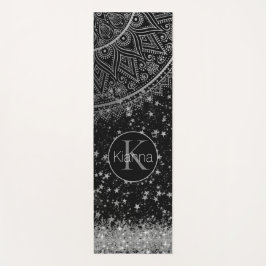 Mandala scannen met zilveren sterren op zwart yogamat