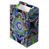 Mandala Universum Psychedelische Kleuren Medium Cadeauzakje (Voorkant Gekanteld)