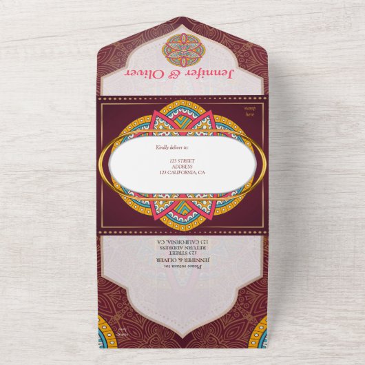 Mandalas op maroon achtergrond all in one uitnodiging (Buitenkant)