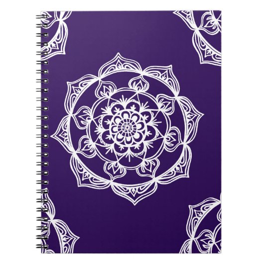 Mandalas op Paars Notitieboek (Voorkant)