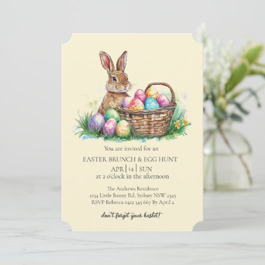 mandkonijn met decoratieve eieren en eierjacht kaart (Staand voorkant)