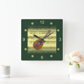 Mandolin~Rolling Sheet Music~Gold/Green Background Vierkante Klok (Huis)