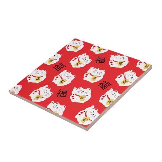 Maneki Neko Schattige Lucky Cat Rood en Wit Tegeltje (Zijkant)