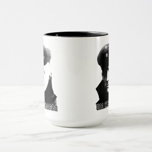 Manfred Von Richthofen Mok (Midden)