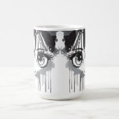 Manga meisje met verf-overgoten blik koffiemok (Center)