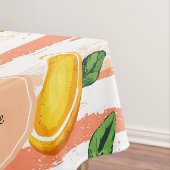 Mango fruitpatroon met groene bladeren tafelkleed (Voorbeeld)