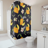 Mango. Naadloos patroon met gele en rode troop Douchegordijn (In situ)