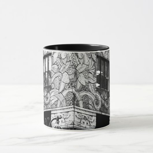 Manhattan Art Deco leafy frieze combo-mok Mok (Midden)