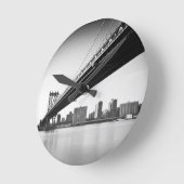 Manhattan Bridge and skyline, New York, VS. Ronde Klok (Hoek)