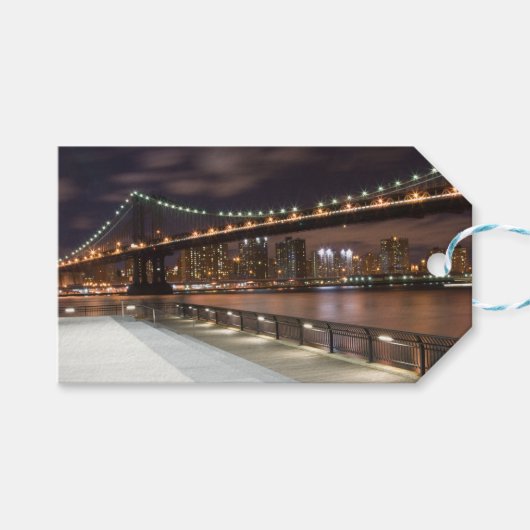 Manhattan Bridge en NYC Skyline Cadeaulabel (Voorkant (Horizontaal))