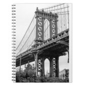 Manhattan Bridge in zwart-wit Notitieboek (Voorkant)