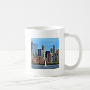 Manhattan NY - Zeilboot door Manhattan Skyline Koffiemok