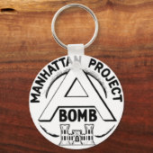 Manhattan Project Badge Sleutelhanger (Voorkant)