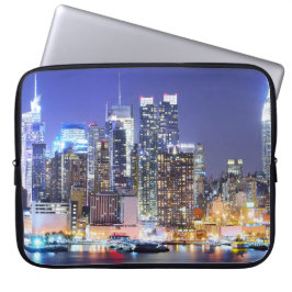 Manhattan Skyline bij nacht Laptop Sleeve
