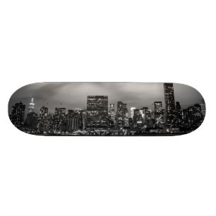 Manhattan Skyline bij nacht Skateboard