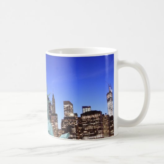 Manhattan Skyline en het Vrijheidsbeeld Koffiemok (Rechts)