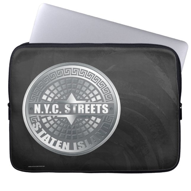 Manhole Staten Island Gray Laptop Sleeve (Voorkant)