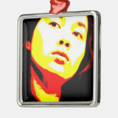 Manic Kin 6 Metalen Ornament (Links)