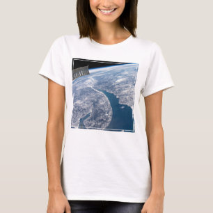 Manicouagan krater en de St. Lawrence rivier T-shirt