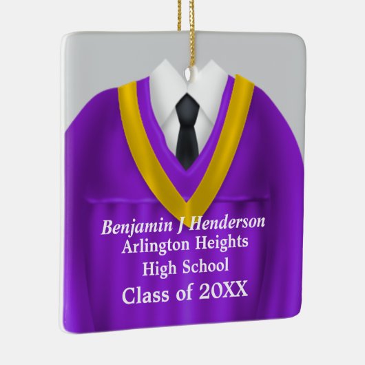Mannelijk Afstudeerder Gown Paarse en Gouden Ornam Keramisch Ornament (Rechts)