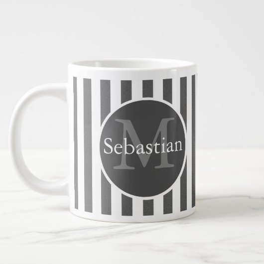 Mannelijk gestreept gepersonaliseerd monogram grote koffiekop (Links)