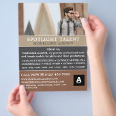 Mannelijk model, modellenbureau, modelagent flyer (Hand)