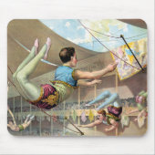 Mannelijke acrobaten die optreden in een circus muismat (Voorkant)