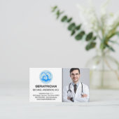 Mannelijke arts in Lab Coat | geriater Visitekaartje (Staand voorkant)