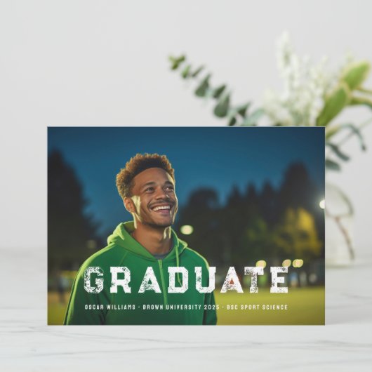 Mannelijke atleet Sport Bold Afstuderen 1-Foto Aankondiging (Staand voorkant)