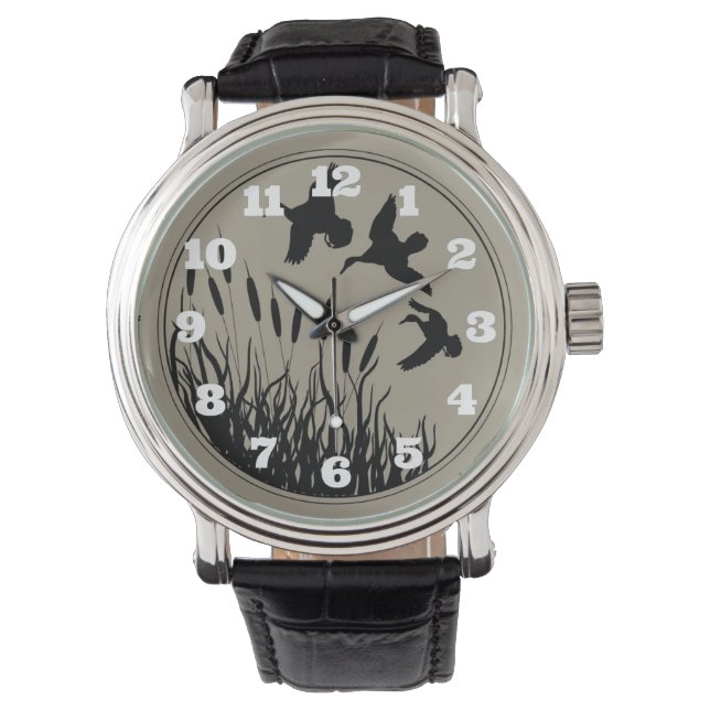 Mannelijke Bruine Tan Ducks Flying Duck Hunter Art Horloge (Voorkant)