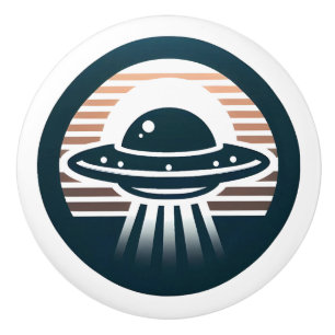 Mannelijke Minimalistische UFO bij Zonsondergang Keramische Knop