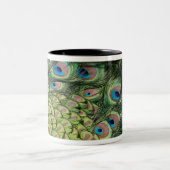 Mannelijke pauw (Pavo cristatus) met staart Tweekleurige Koffiemok (Center)