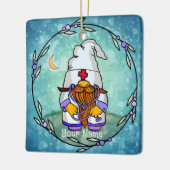 Mannelijke verpleegsterskabouter keramisch ornament (Links)