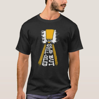 Mannelijke vrachtwagenchauffeur geoliede vrachtwag t-shirt