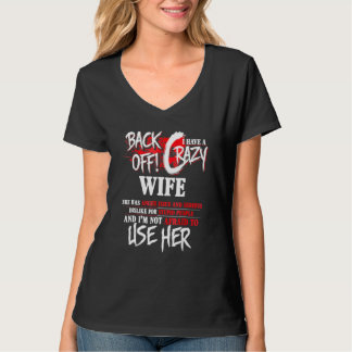 Mannen Blijf Van Me Af Ik Heb Een Krachten Vrouw   T-shirt