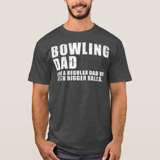 Mannen Bowling pa als een gewone vader, maar een g T-shirt