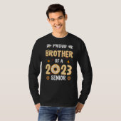 Mannen Broeder Afstuderen, klasse 2023 Senior Grad T-shirt (Voorkant volledig)