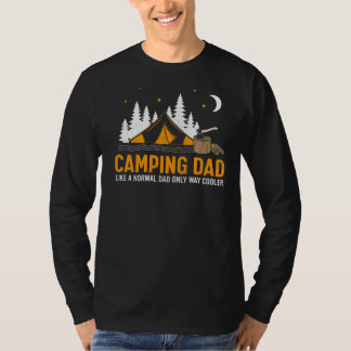 Mannen Camping Papa als een normale vader, alleen T-shirt