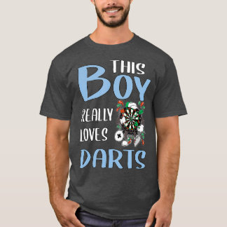 Mannen darts speler cadeau Deze jongen houdt echt  T-shirt