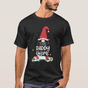 Mannen De kerstfamilie van de pappa Gnome komt ove T-shirt
