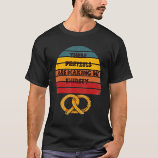 Mannen Deze krakelingen maken me dorstig  T-shirt